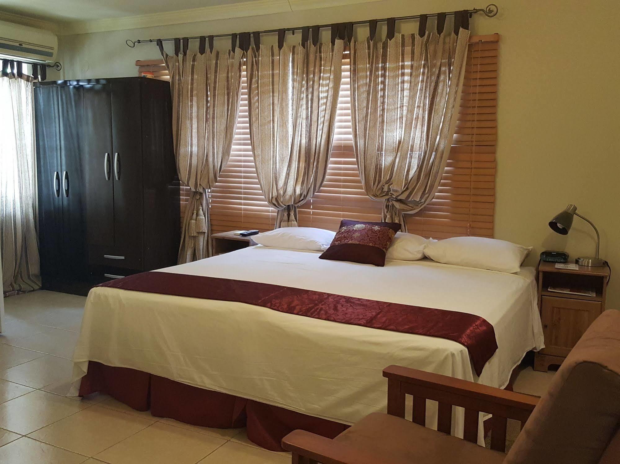 Savannah Maison Guest House Port of Spain Εξωτερικό φωτογραφία